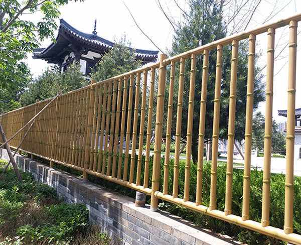 云南高速公路橋梁護欄